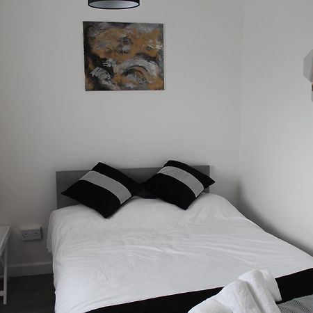 Coolfin House-Close To Excel, Contractors, Relocators, Paid Parking Villa London Exteriör bild