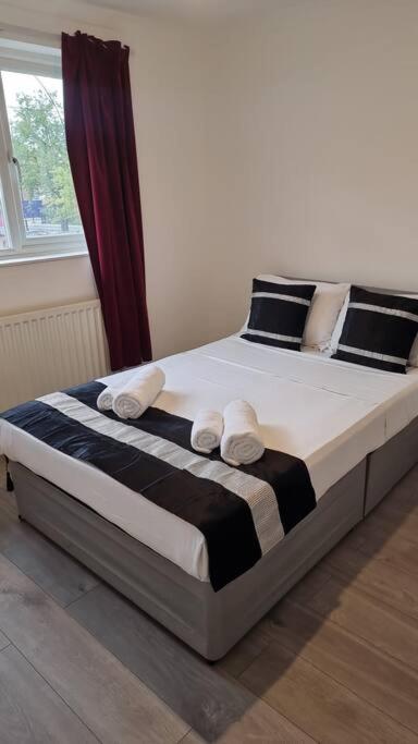 Coolfin House-Close To Excel, Contractors, Relocators, Paid Parking Villa London Exteriör bild