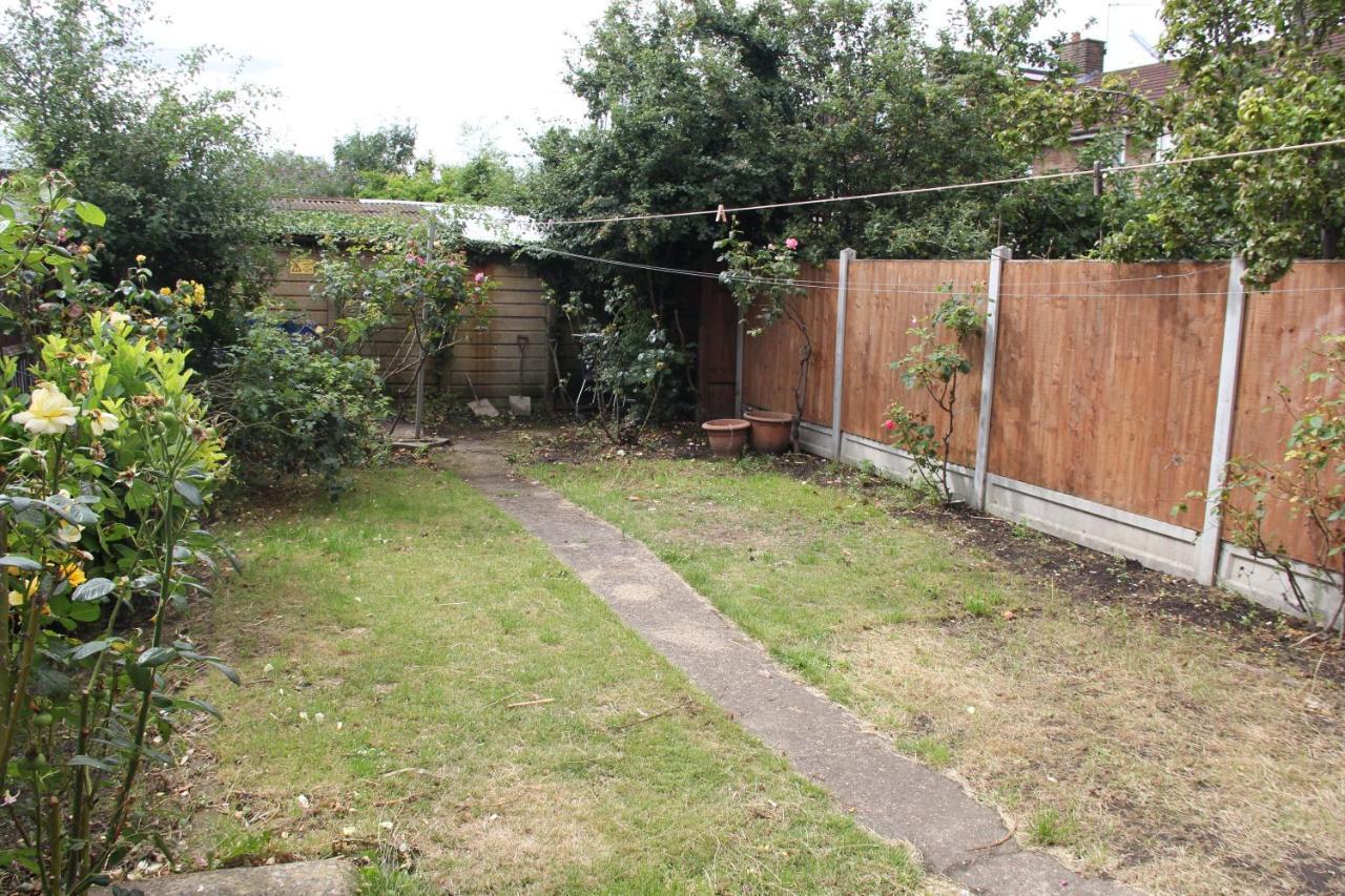 Coolfin House-Close To Excel, Contractors, Relocators, Paid Parking Villa London Exteriör bild